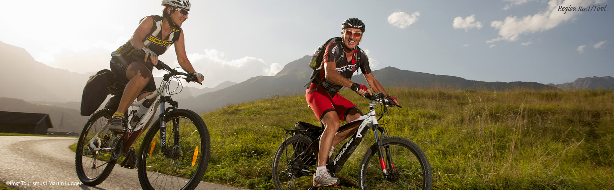 Imst_Tourismus_martinluggercom_Region-Imst_ebike2_sommer_imst-oben