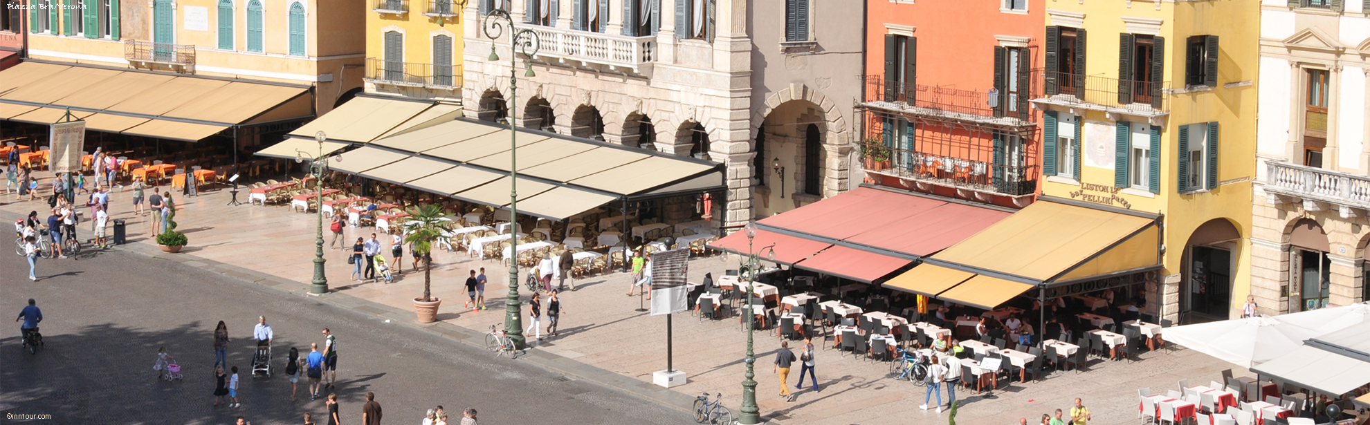 Oklassinntour_Piazza-Bra_Verona_DSC_0977